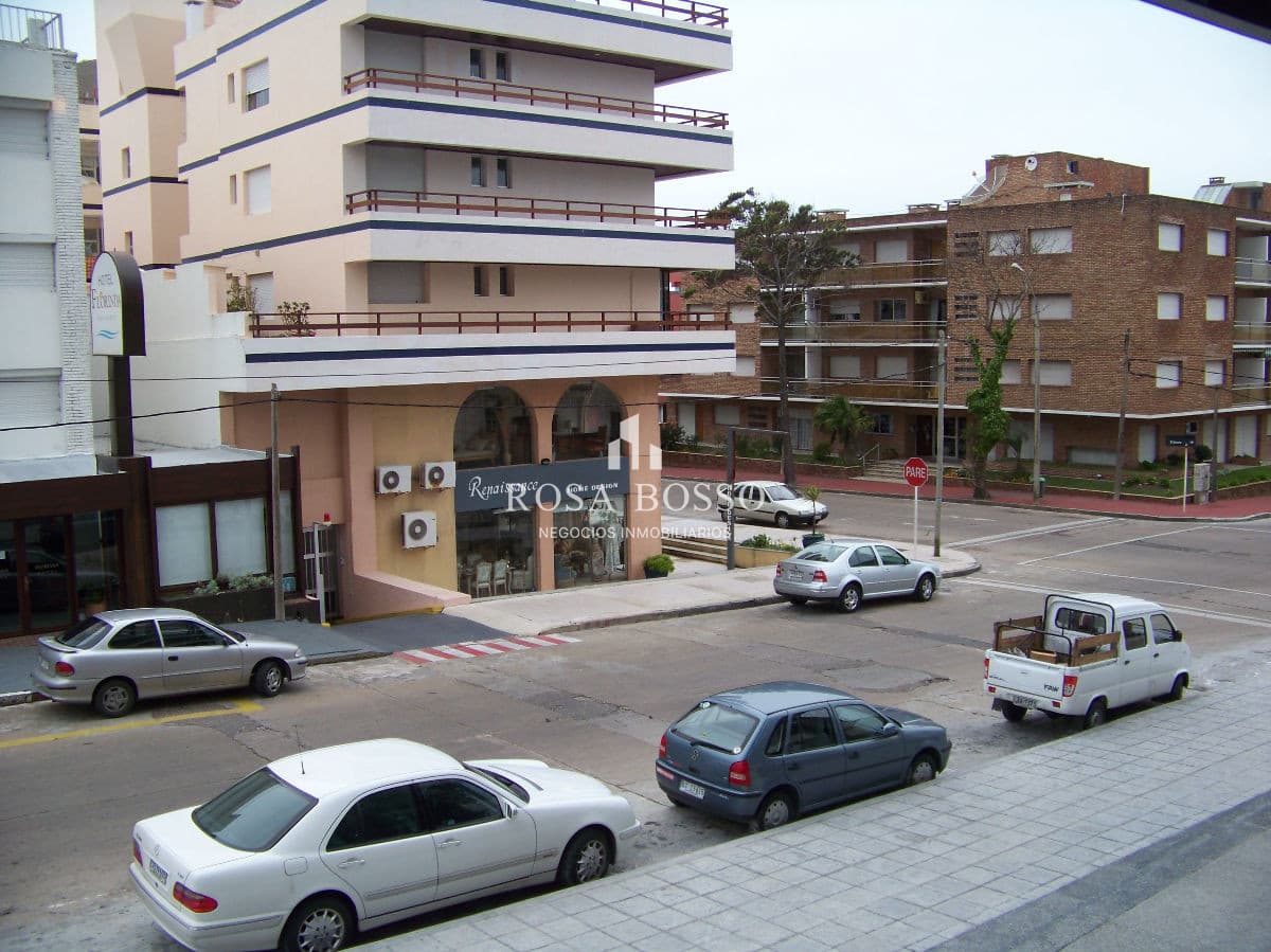 Apartamento en Peninsula, 3 dormitorios *