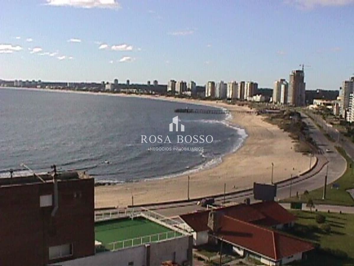 Apartamento en Peninsula, 3 dormitorios *