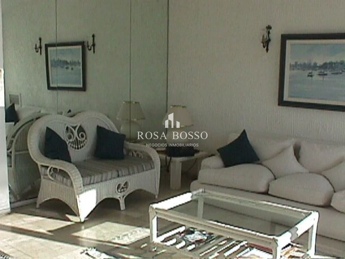 Apartamento en Peninsula, 3 dormitorios *