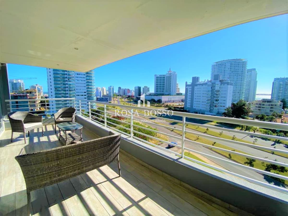 Venta, Apartamento, 3 dormitorios, Punta del Este