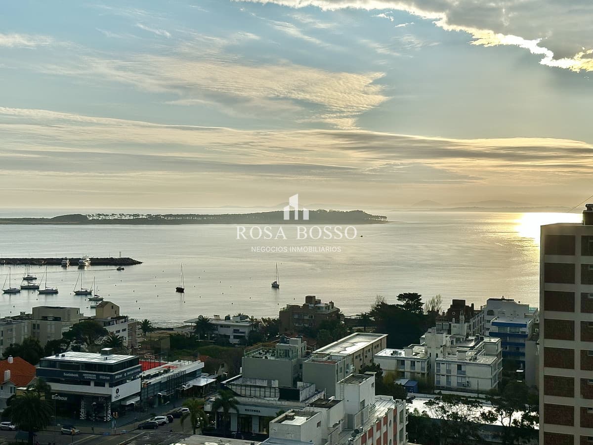 Apartamento Venta 1 dormitorio y medio Península Punta del Este Vista