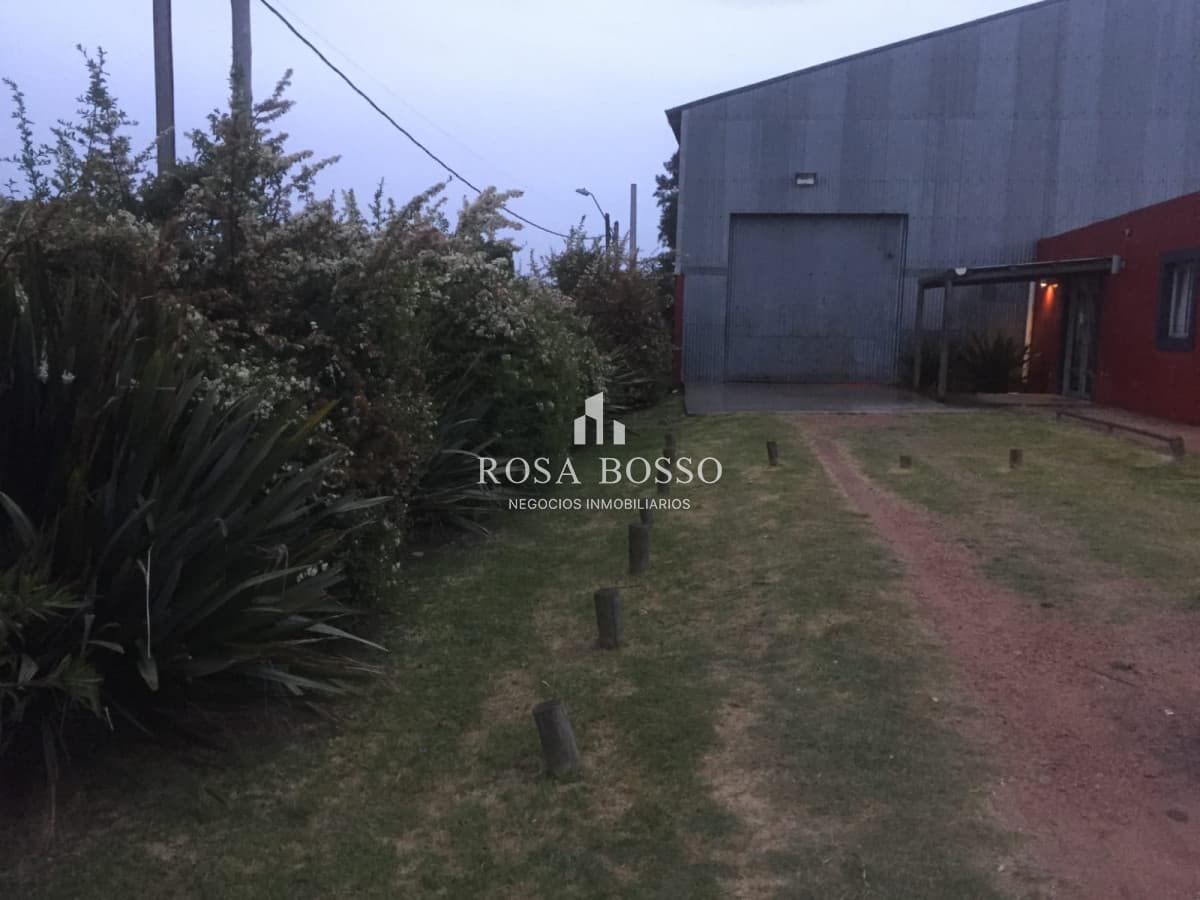 Alquiler cancha y cantina
