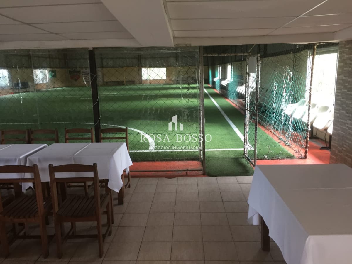 Alquiler cancha y cantina