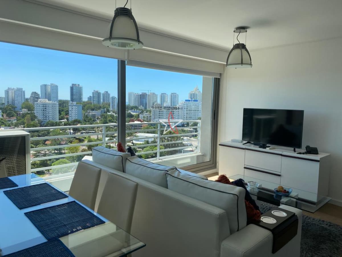 ALEXANDER BOULEVARD. 2 DORM - Bintang Propiedades
