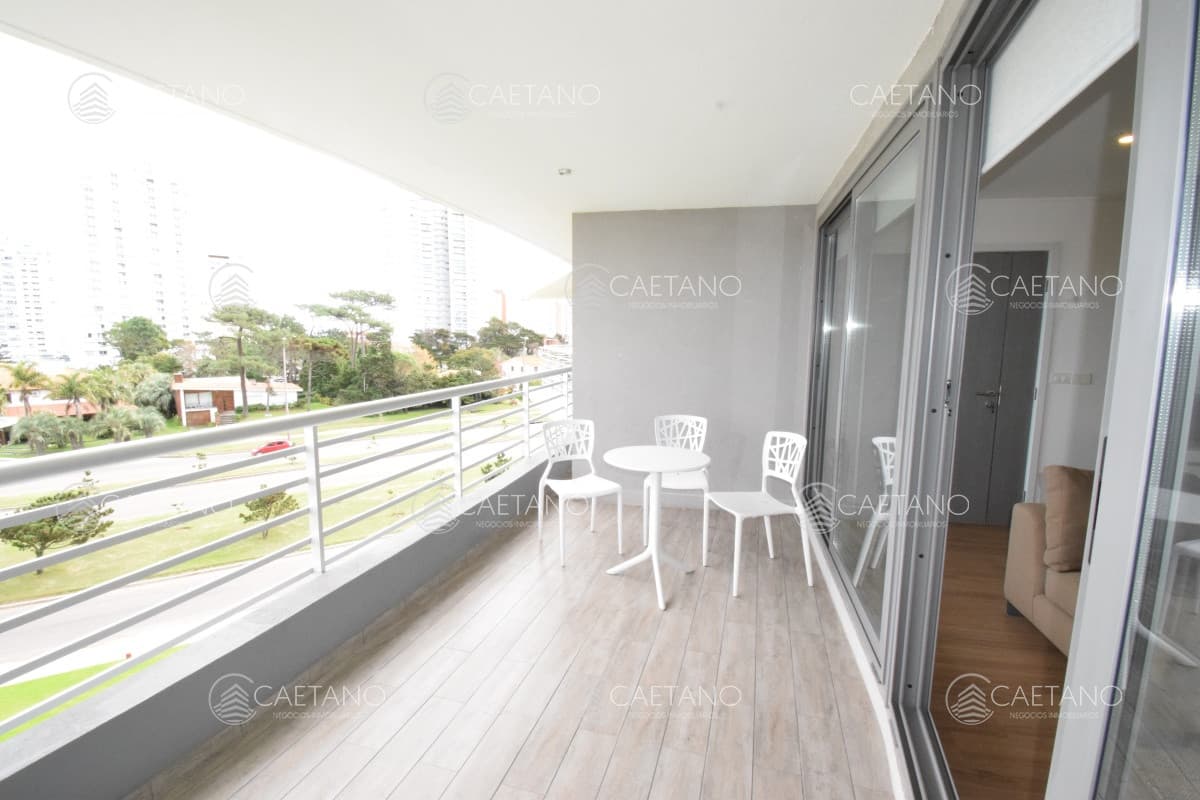 Apartamento en Punta del Este, Mansa