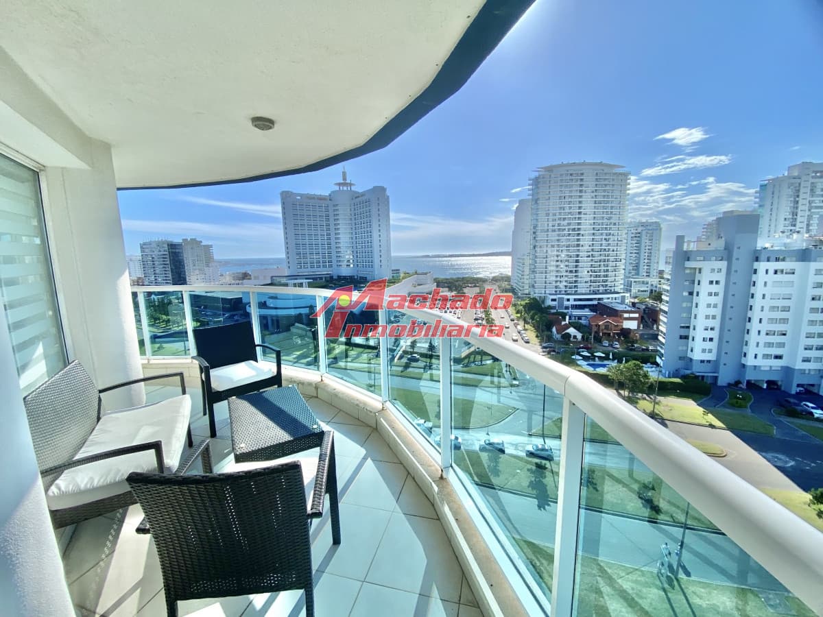 Apartamento en Mansa, 3 dormitorios *