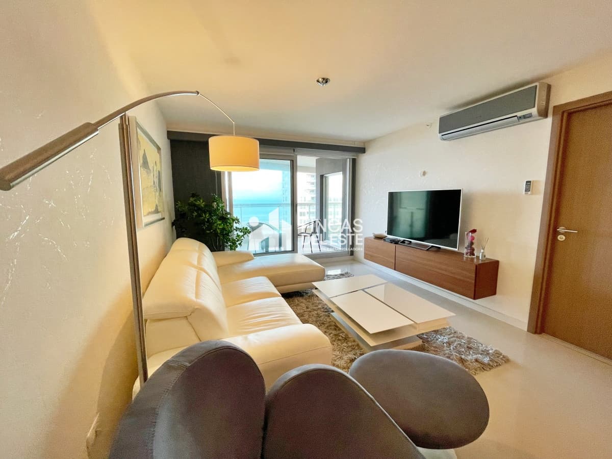 Apartamento en alquiler de verano Punta del Este  -