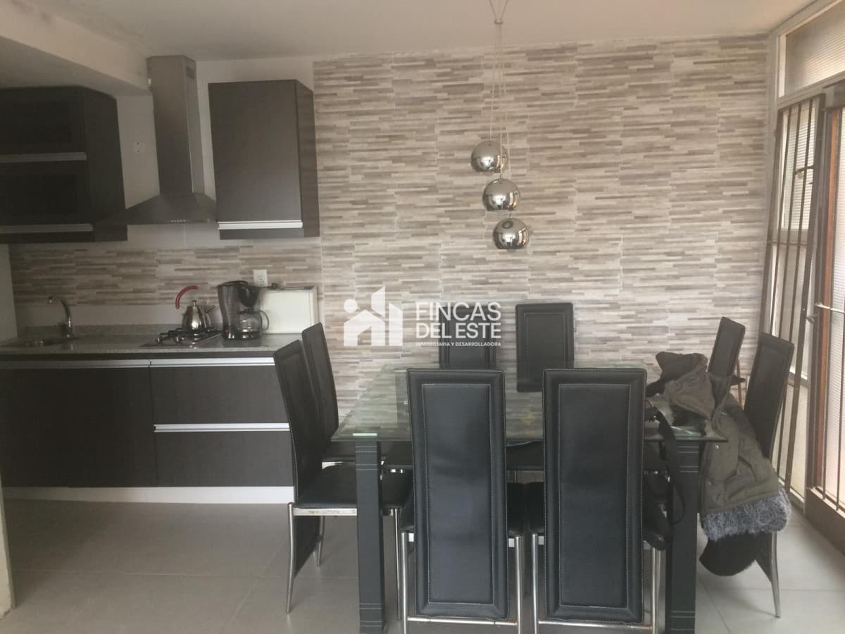 Hermoso apartamento en península!!