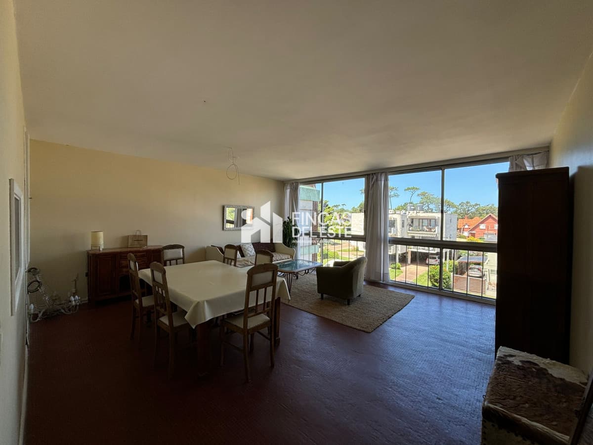 Apartamento de dos dormitorios en mansa
