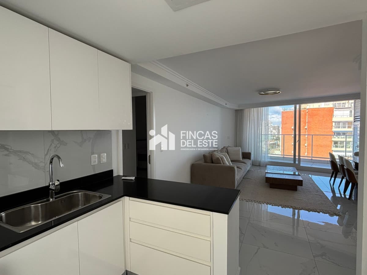 Apartamento de dos dormitorios full amenities en torre de categoría
