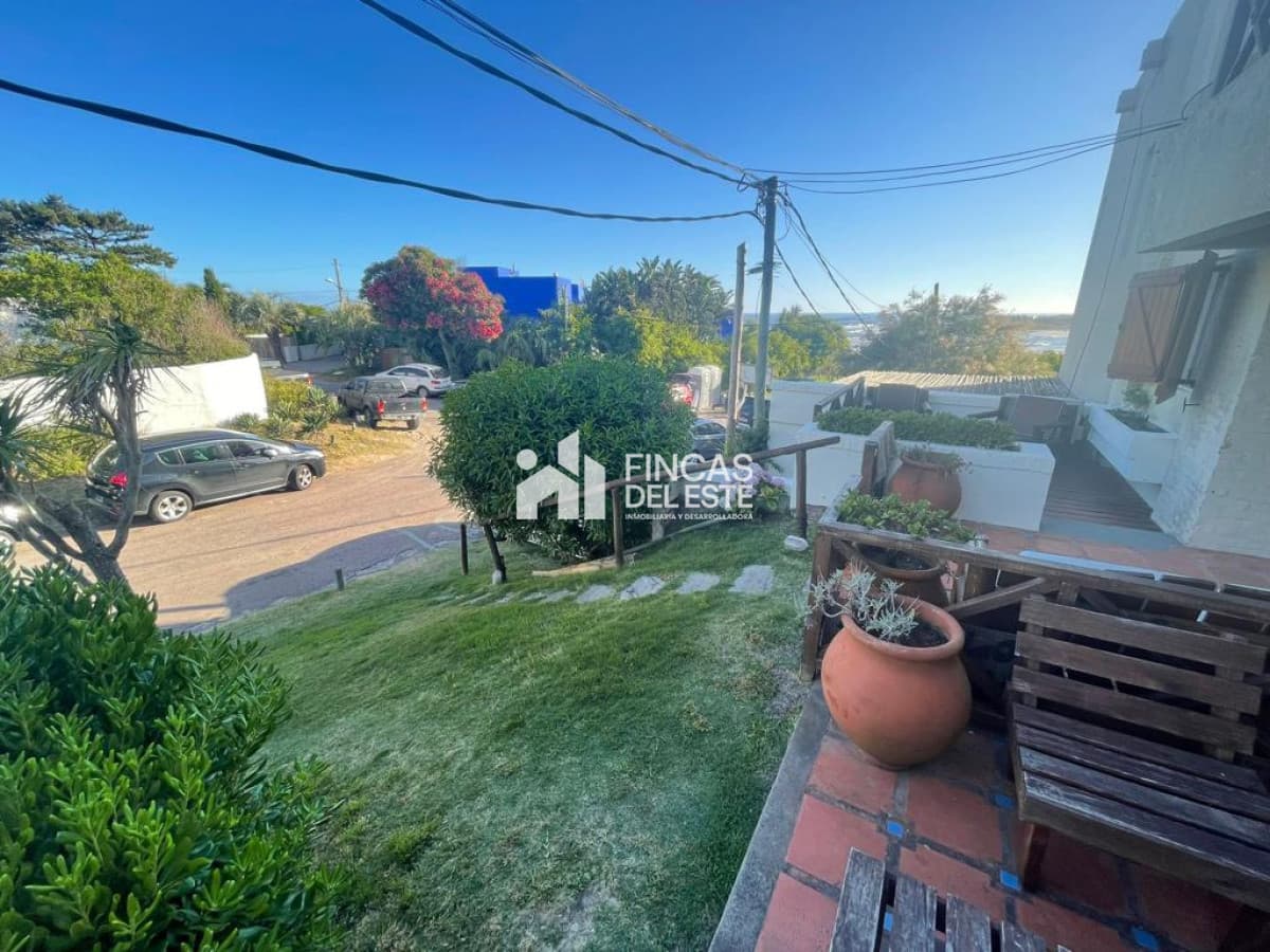 Apartamento en alquiler zona la barra a pasos del mar  -