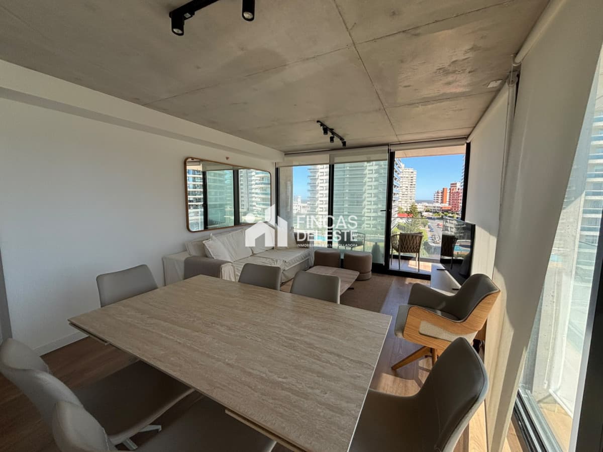 Apartamento de 3 dormitorios con vista y amenities