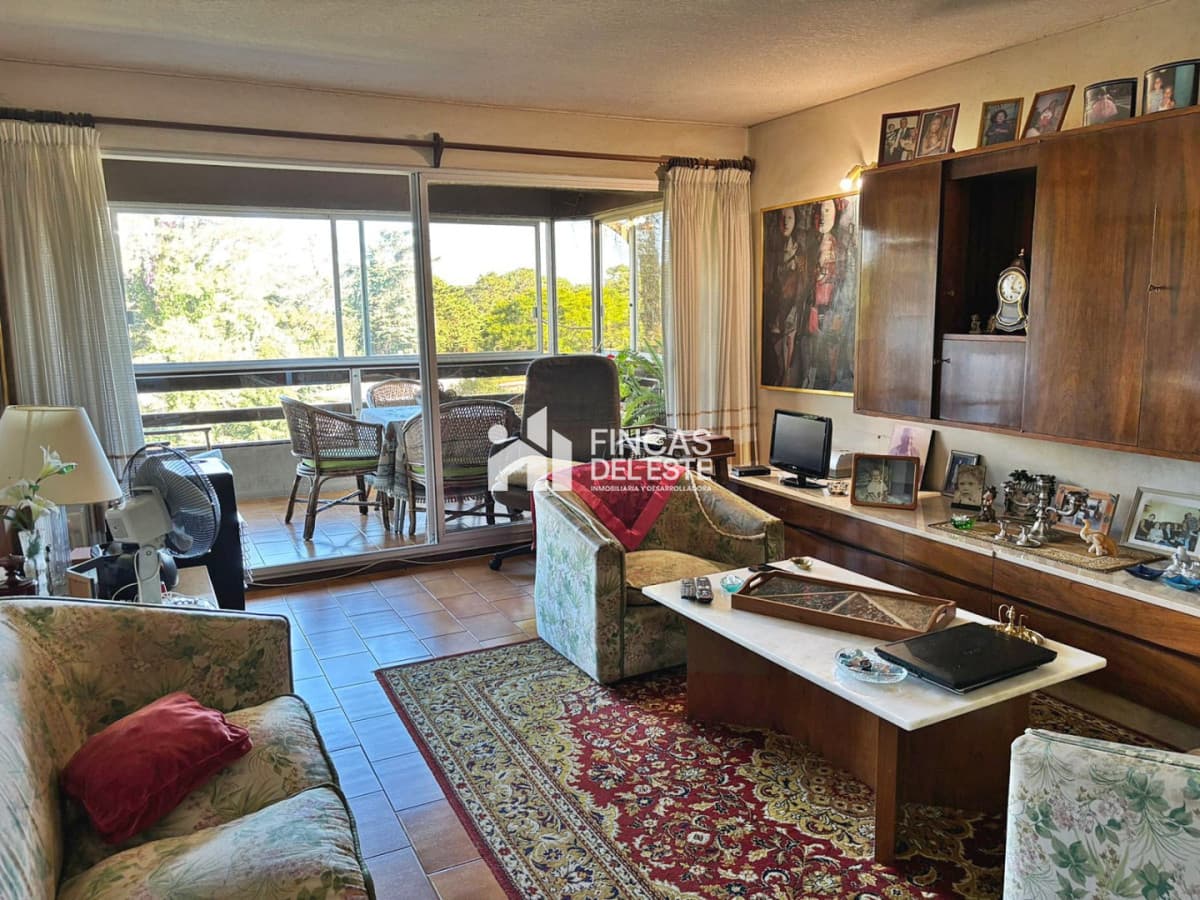 Apartamento 2 dormitorios en Roosevelt parada 18