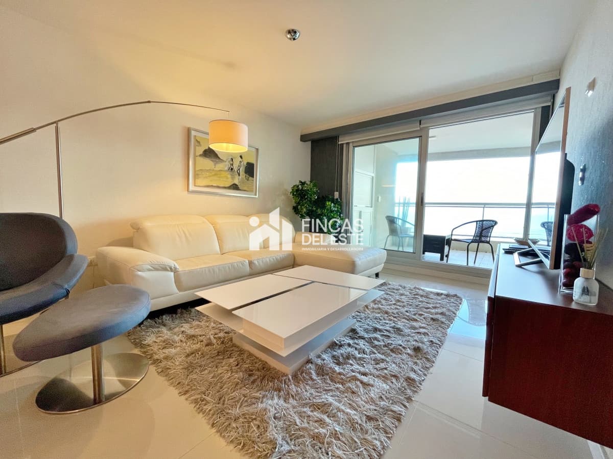 Apartamento en alquiler de verano Punta del Este  -
