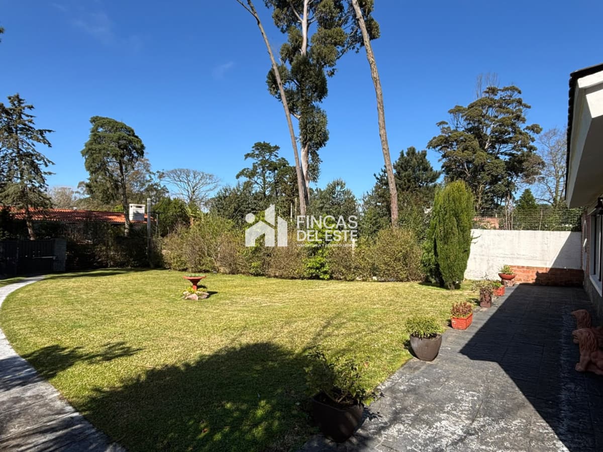 Casa en pinares de dos dormitorios