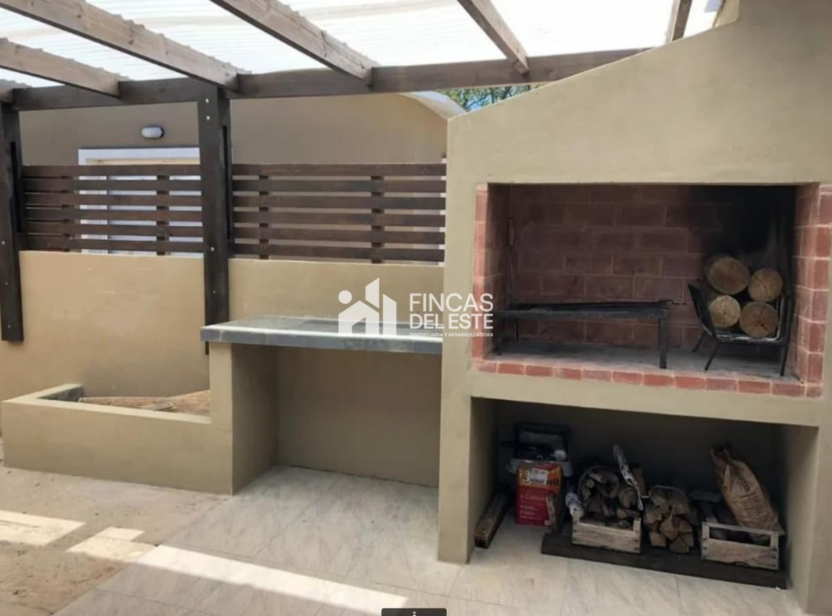 Oportunidad en Maldonado casa de 2 dormitorios