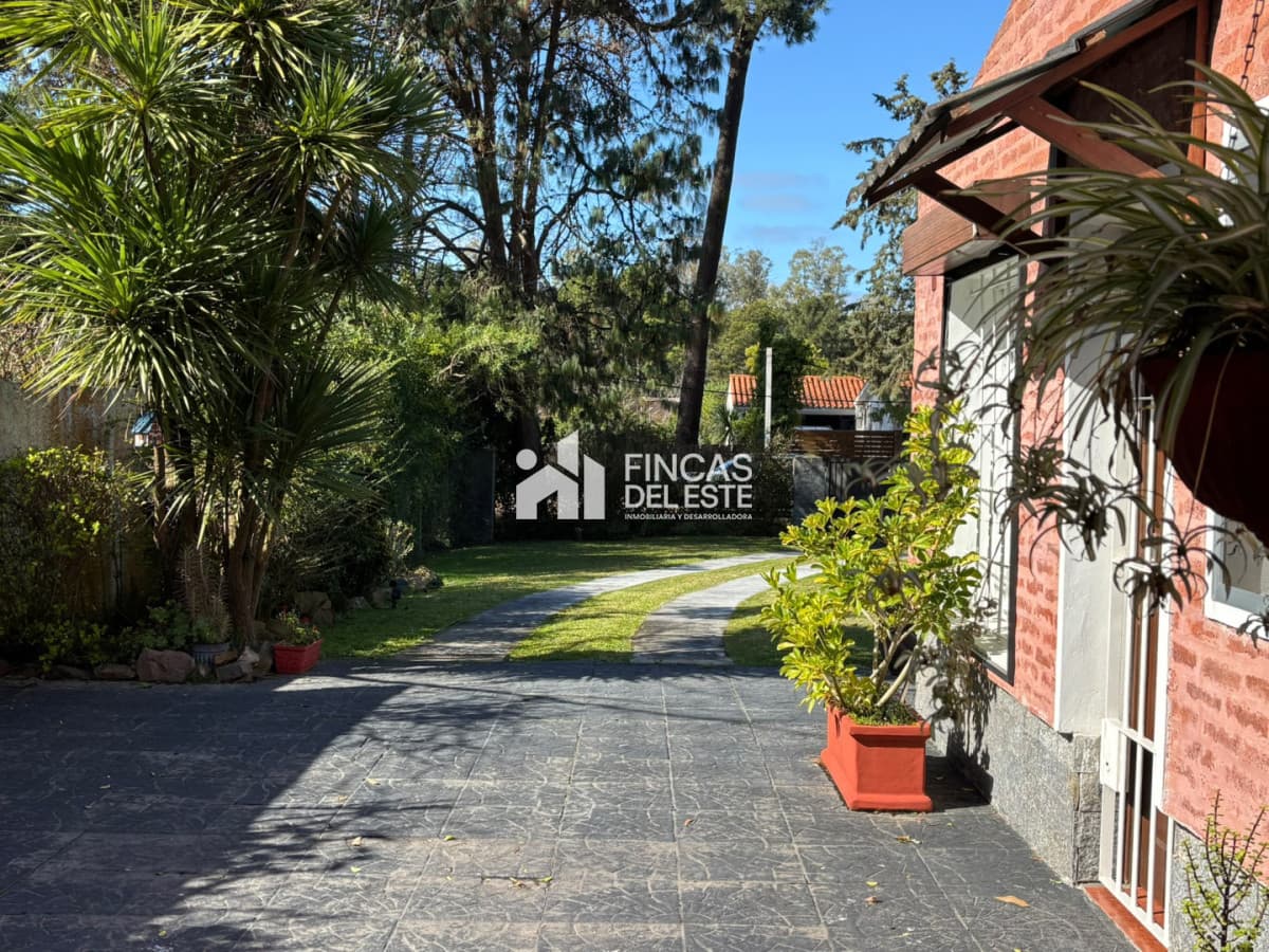 Casa en pinares de dos dormitorios
