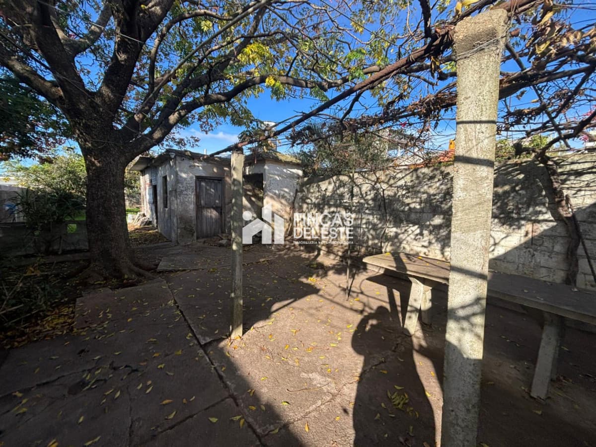 CASA PARA RECICLAR EN SAN CARLOS