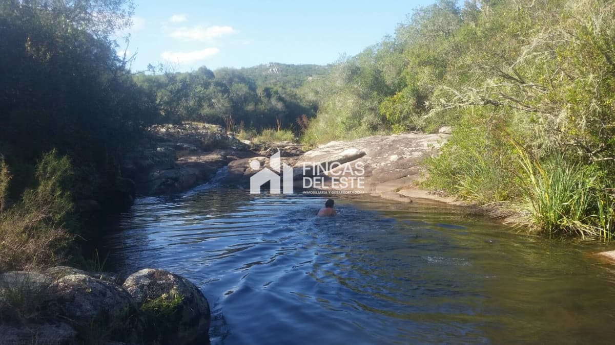 Chacras en ruta 39 próximas a Aigua.