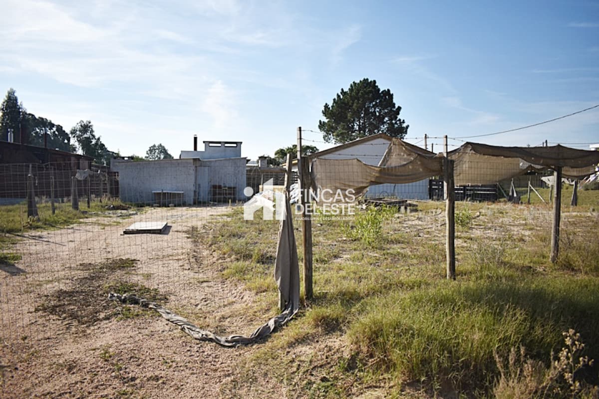 TERRENO Altos de la Laguna