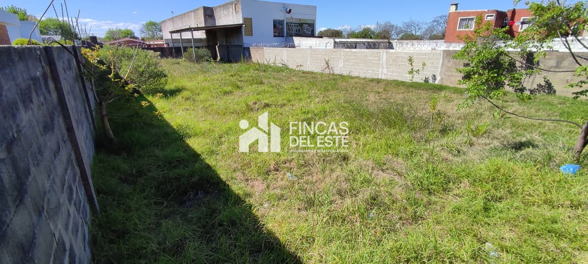 TERRENO + PROYECTO DE VIVIENDA