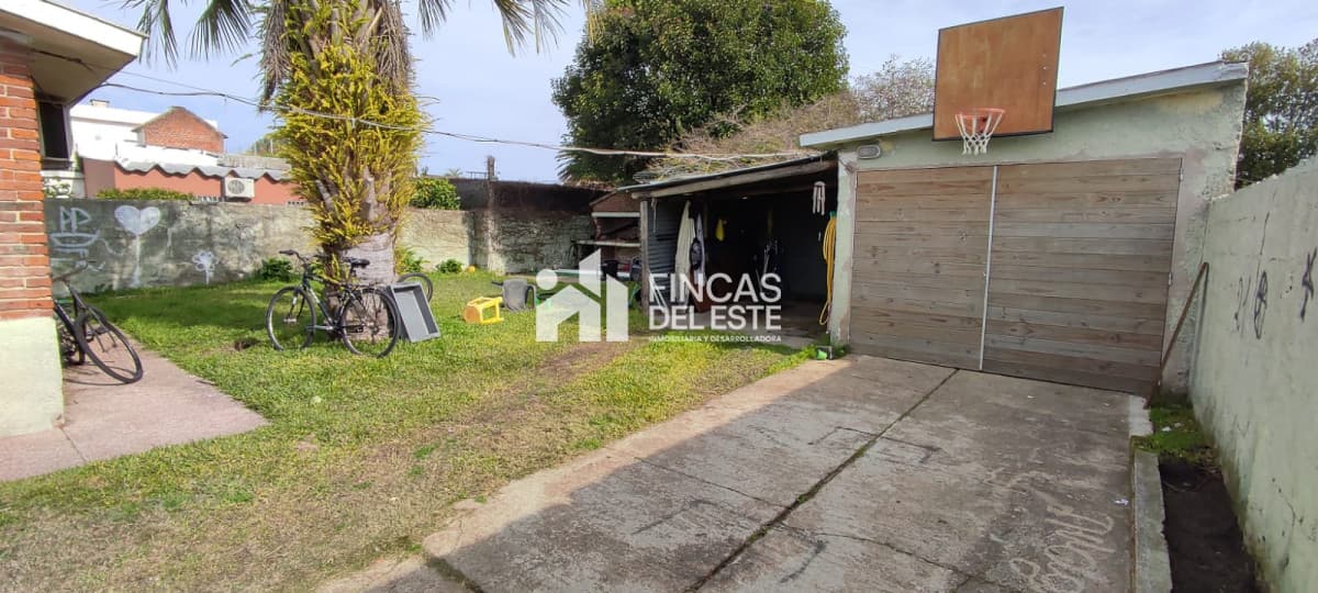 Terreno + casa centro de Maldonado