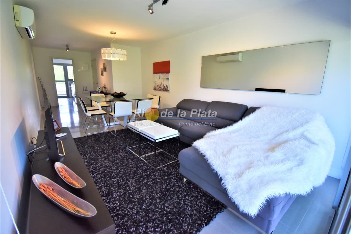 Penthouse en Rincon del Indio de 2 dormitorios