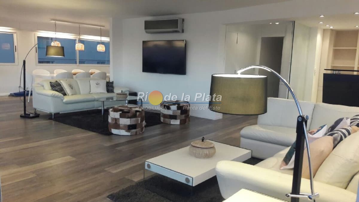 6 dormitorios en Punta del Este