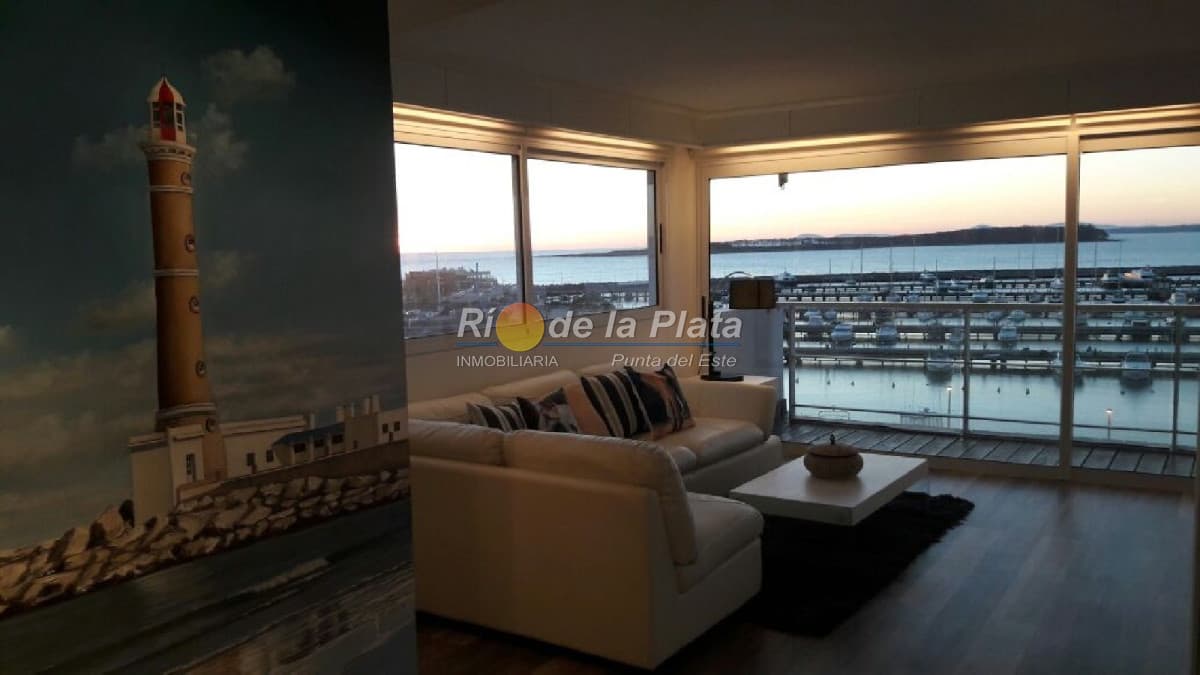 6 dormitorios en Punta del Este