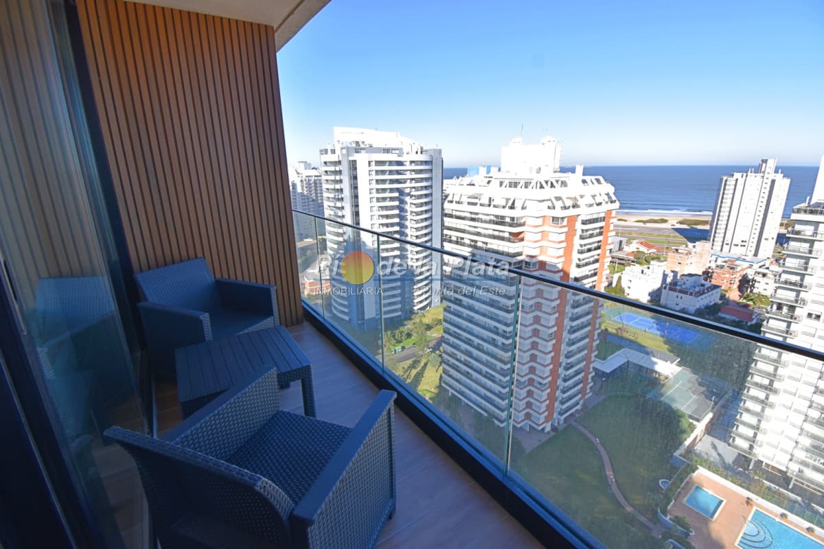 Apto en alquiler en Torres del Este