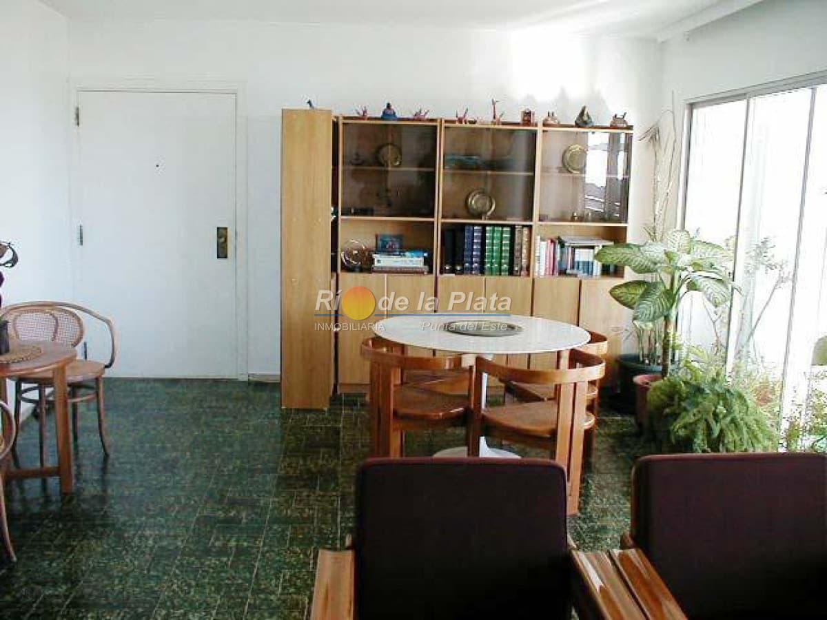 Espectacular departamento, excelente vista al mar.