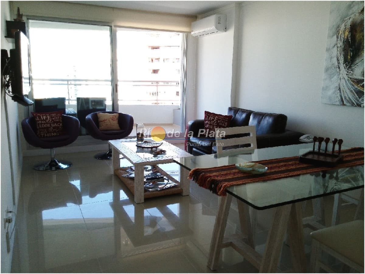 2 dormitorios en The Forest Tower 2, proximo a Playa Brava y Mansa