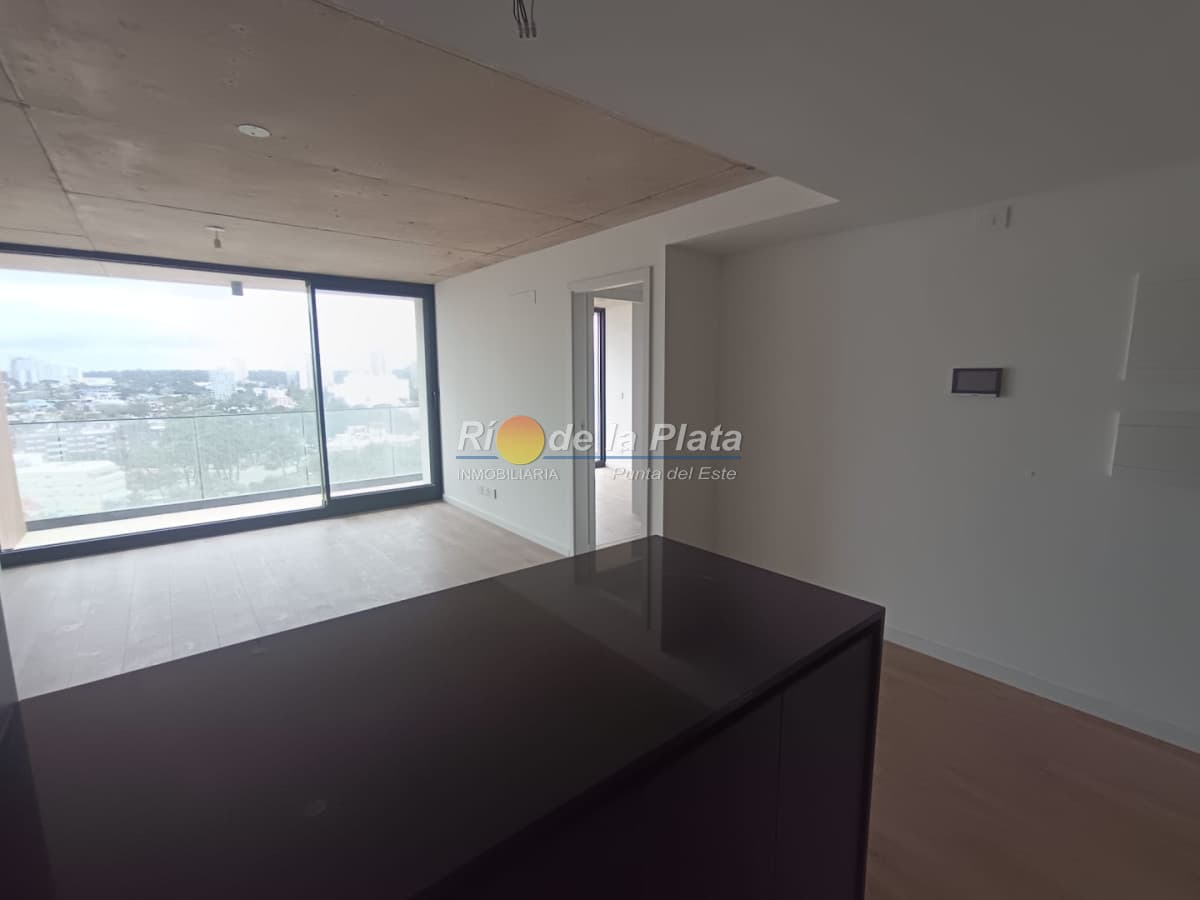 Torres del Este. Con entrega inmediata