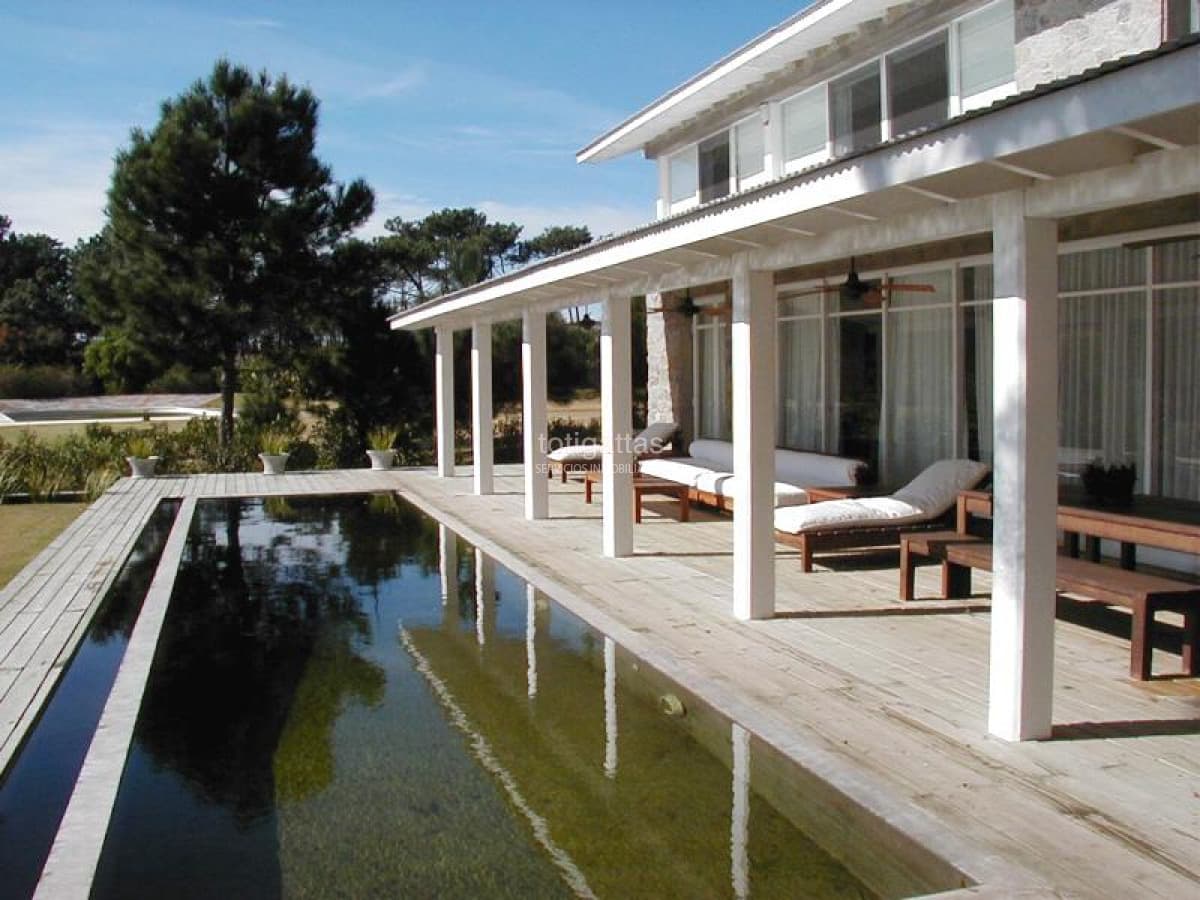 Casa de Piedra - Fiorito
