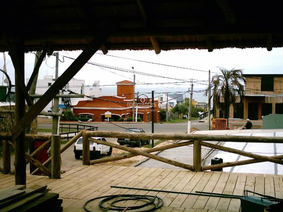 Local Bien Puesto