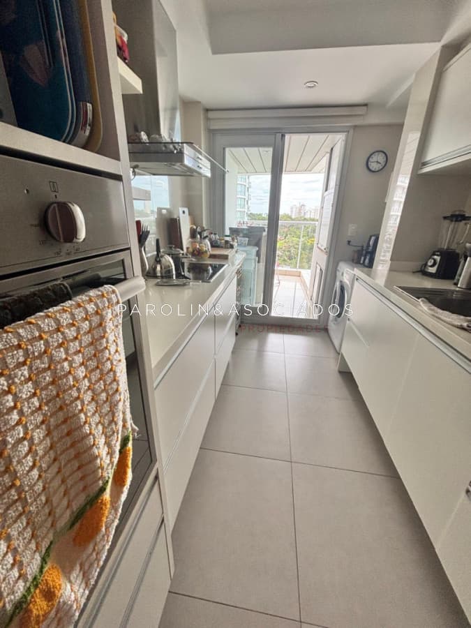 Departamento en Venta de 2 dormitorios en Miami Boulevard I, Punta del Este