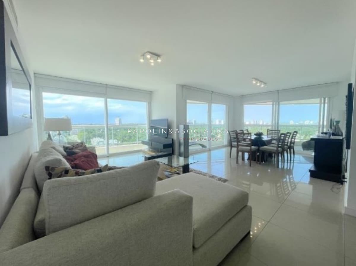 Apartamento en venta de 2 dormitorio Aquarela Tower, Punta del Este.