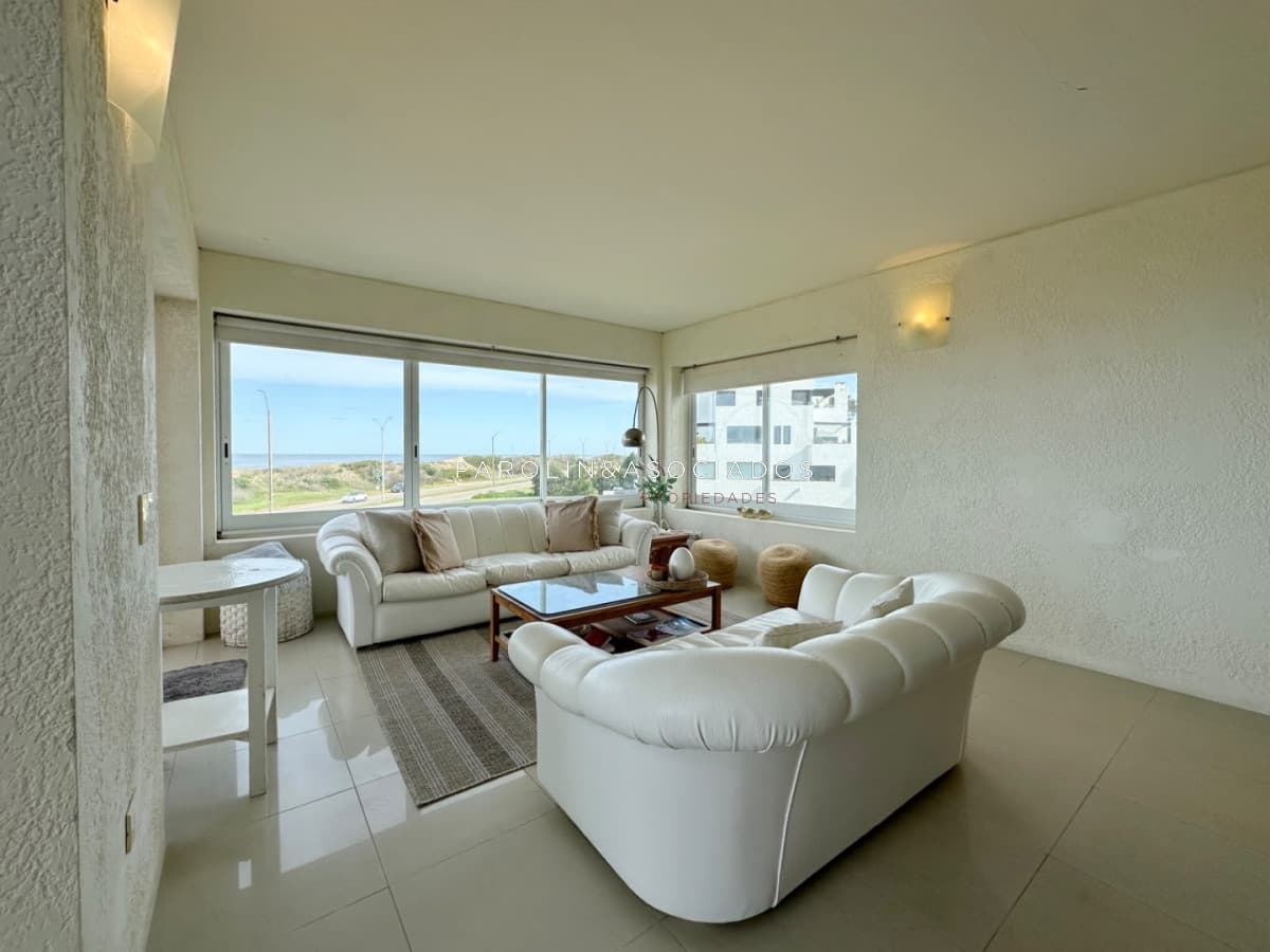 Departamento en Alquiler en Dunas del Golf, 3 Dormitorios. Playa Brava