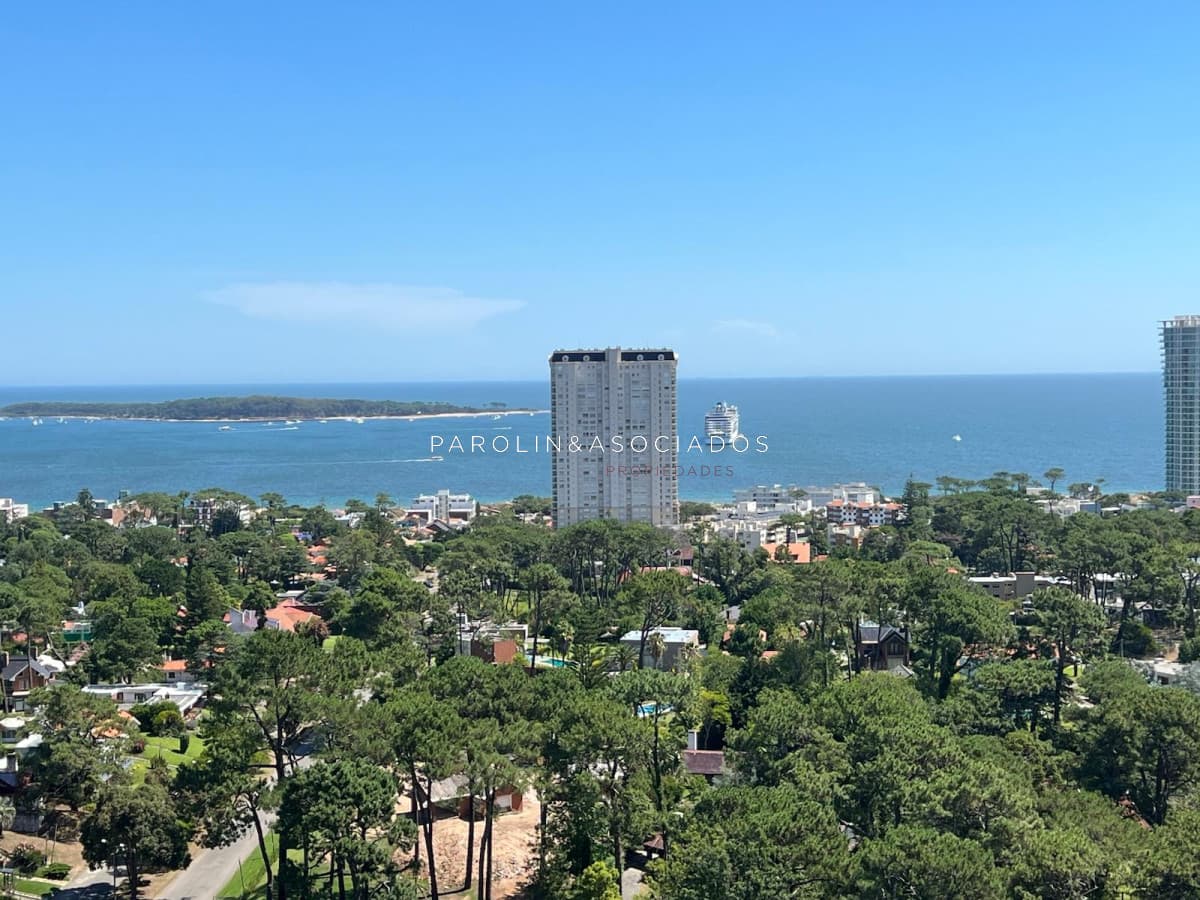 Apartamento en venta de 2 dormitorios en Roosevelt, Punta del Este.