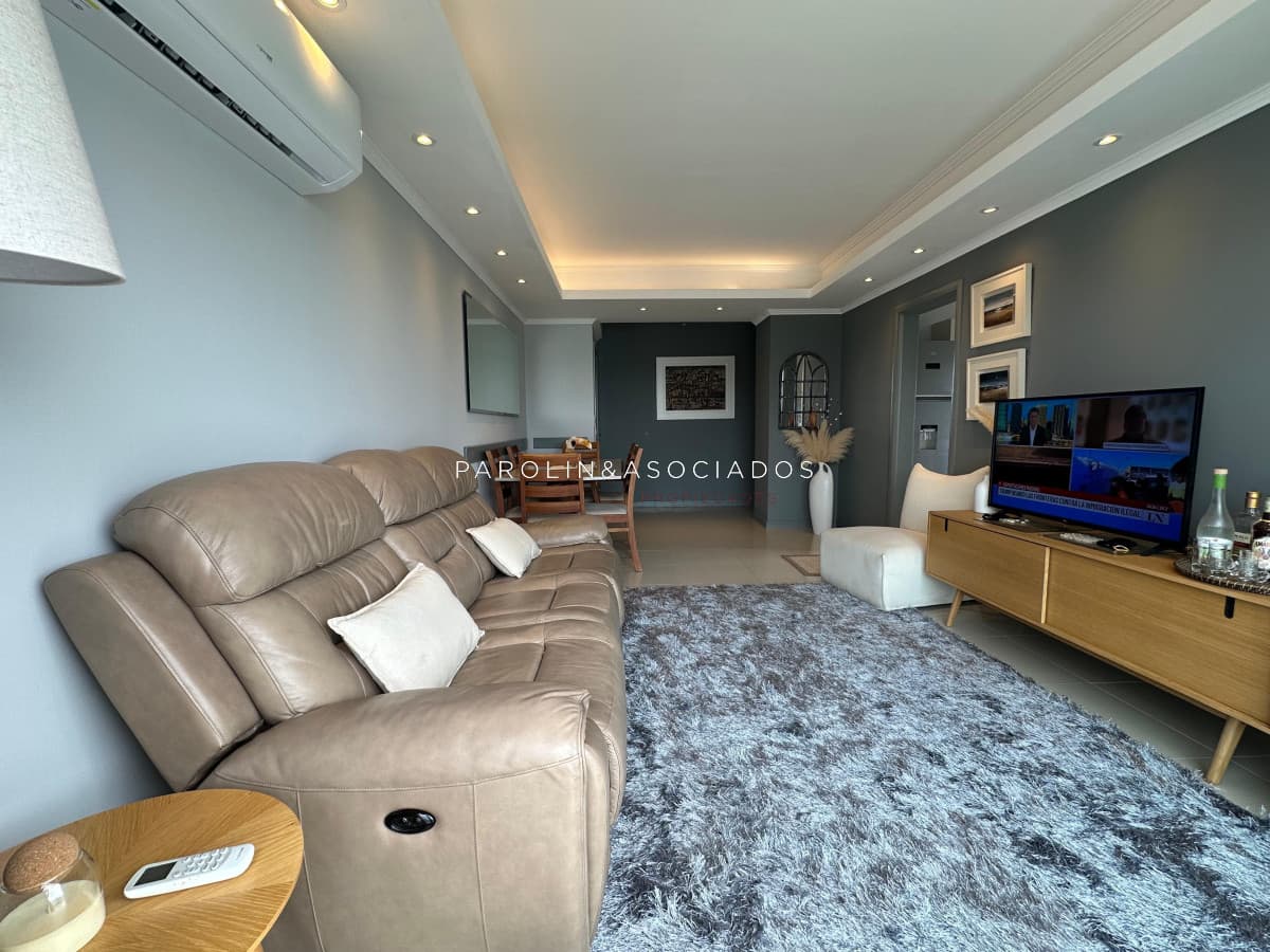 Penthouse en Venta de 3 Dormitorios en Punta del Este