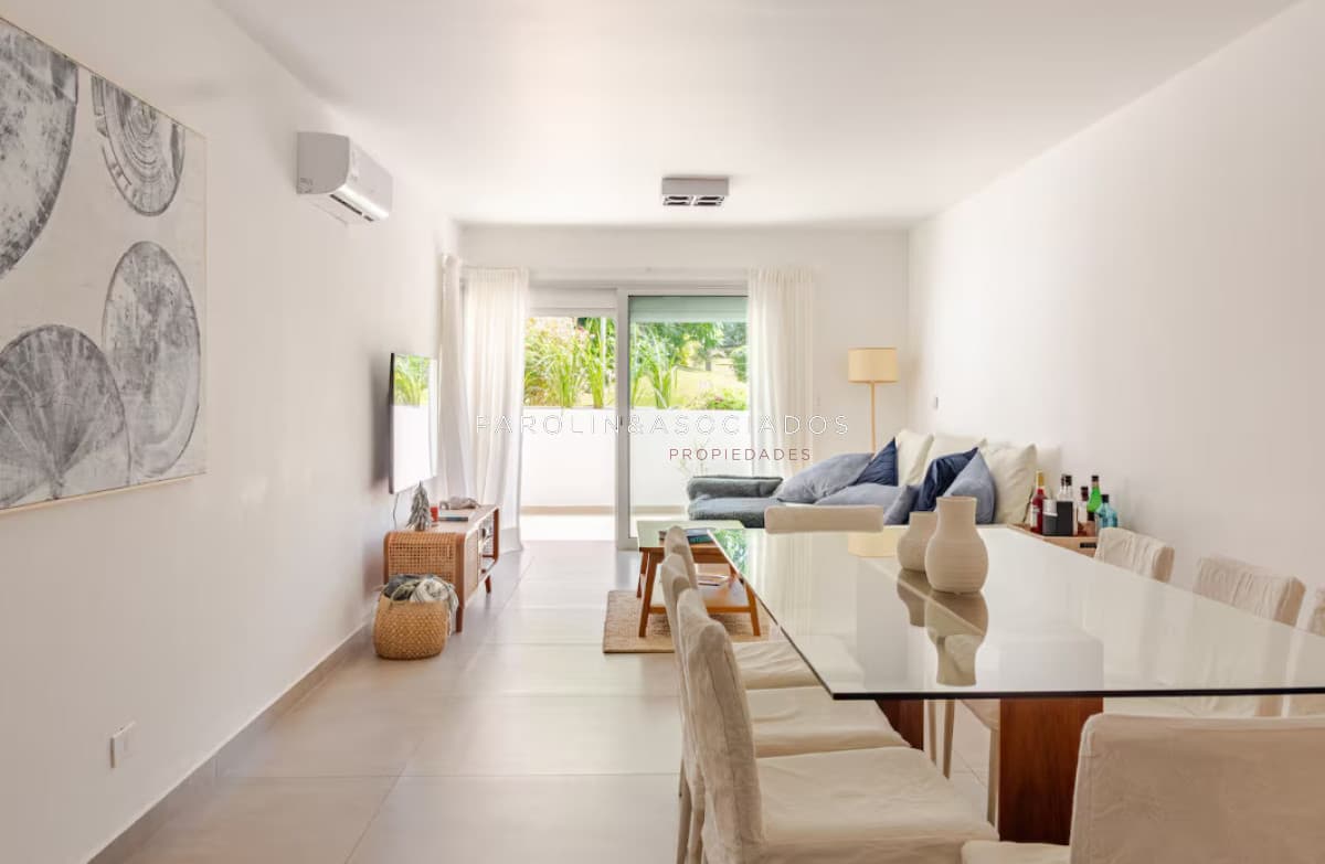 Departamento en Venta de 3 Dormitorios en Rincon del Indio, Punta del Este