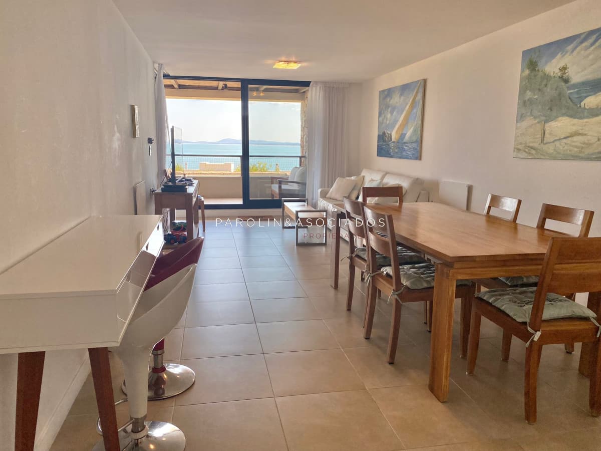 Apartamento en venta de 3 dormitorios en Quartier, Punta del Este.