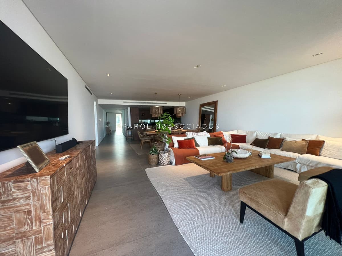 Apartamento de 3 Suites en venta The Colette, Punta del Este.