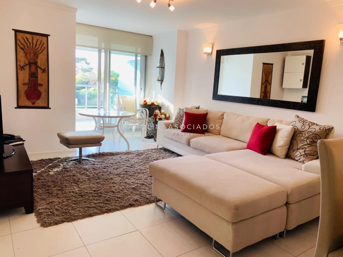 Apartamento en venta en Forest Tower, Punta del Este.