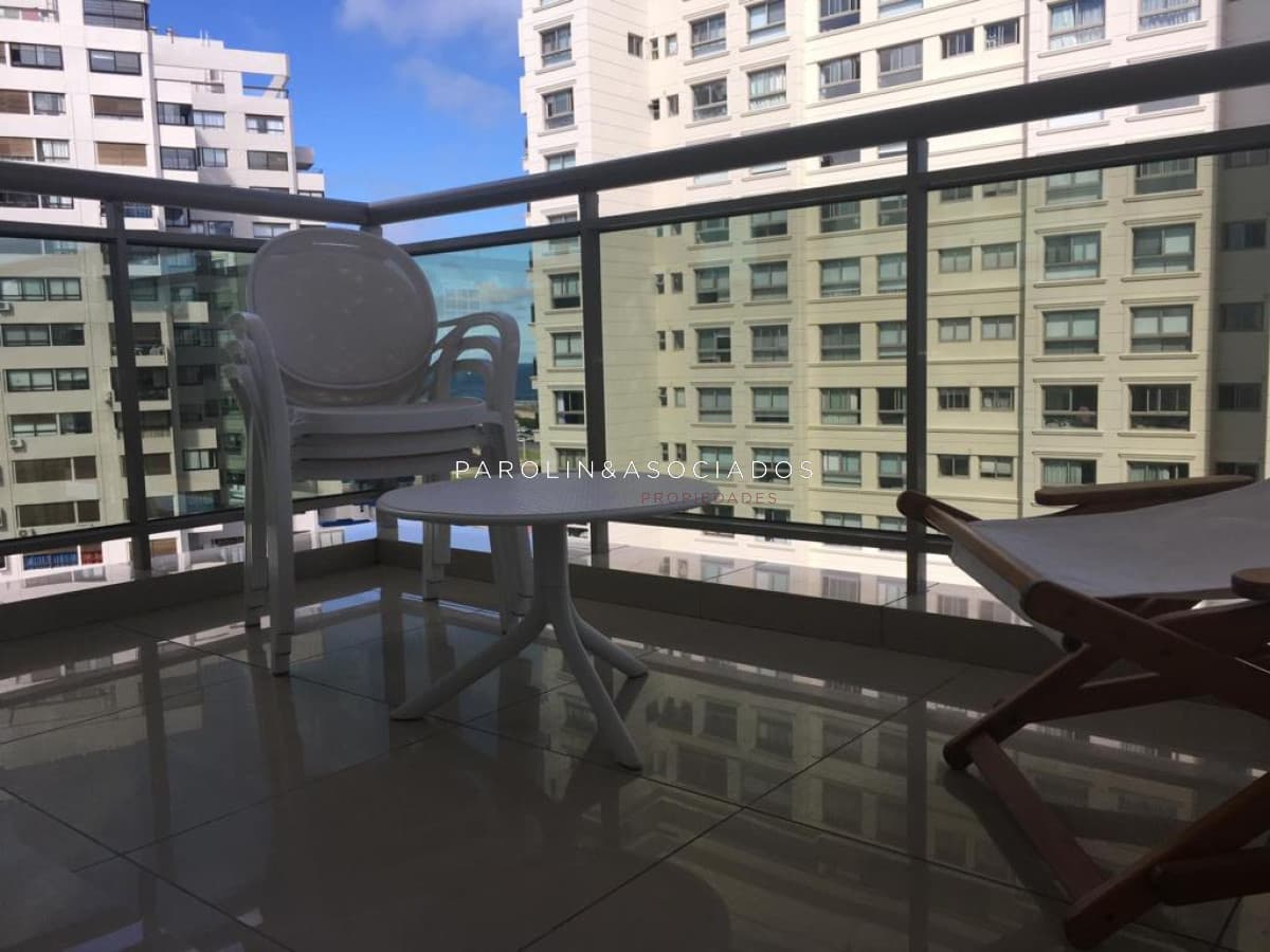 Apartamento en venta en Torre Imperiale III, Punta del Este.
