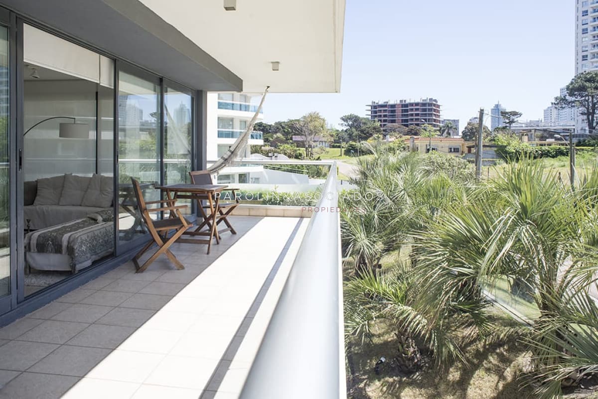 Apartamento en venta en Bravissima, Punta del Este.