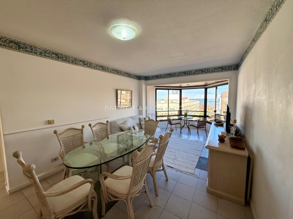 Departamento en Venta de 3 Dormitorios Peninsula, Punta del Este