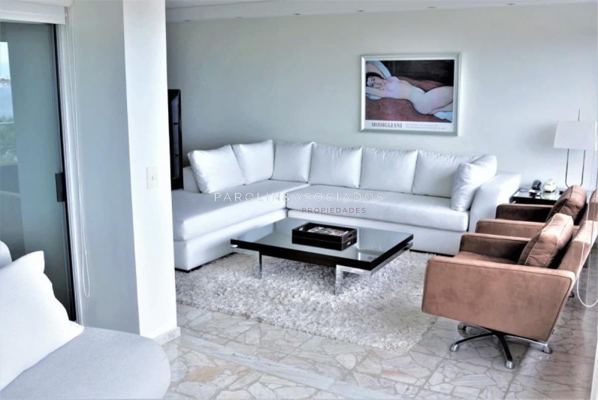 Apartamento en venta en Mansa - Punta del Este