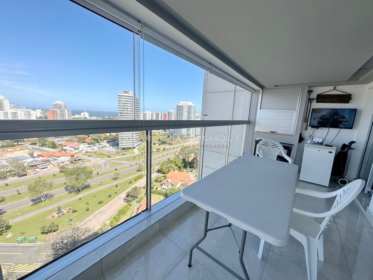 Apartamento en venta en Edificio Miami Boulevard, Punta Del Este.