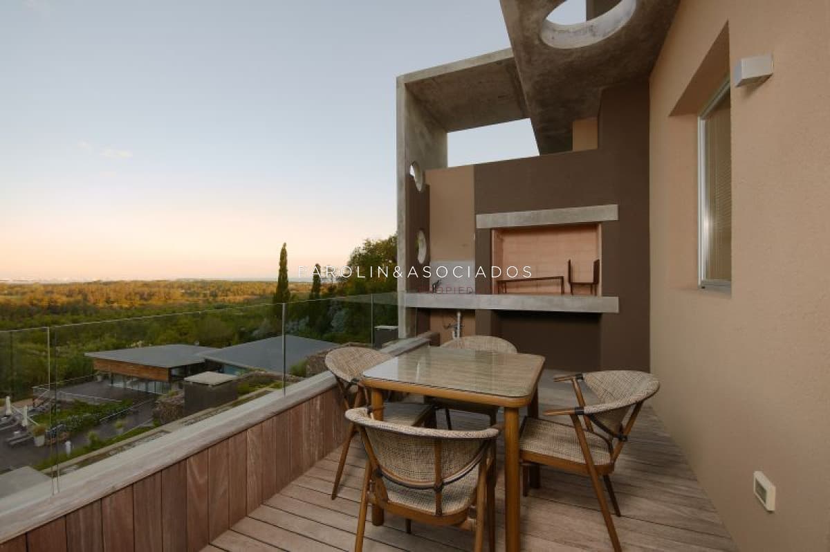 Apartamento de 1 dormitorio en venta en Punta del Este.